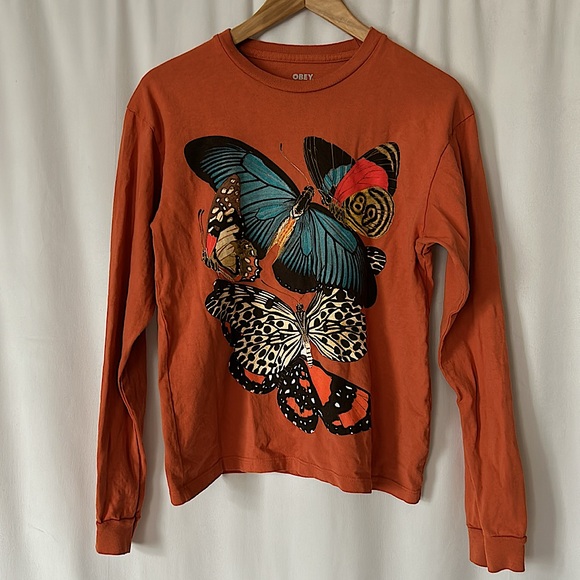 Obey Tops - Obey Burnt Orange Butterflies Long Sleeve Shirt  Sweatshirt Top **Size XS** 🦋🦋